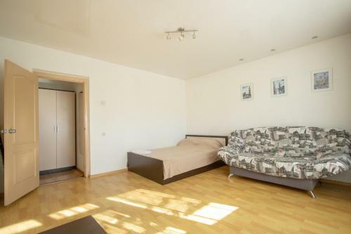 Apartment On Baturina 5g By Krasstalker