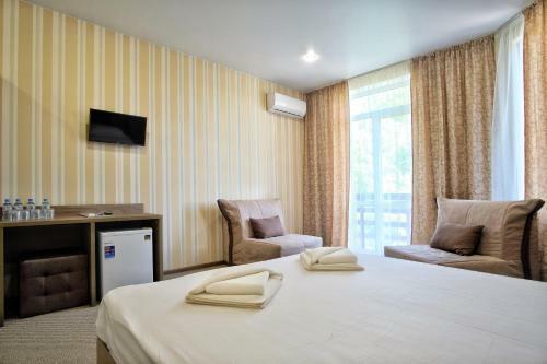 Hotel Grand Family