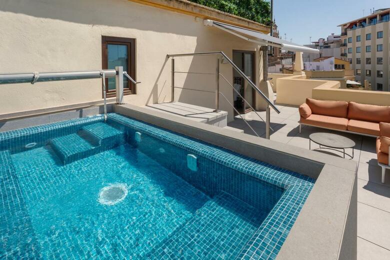Hotel Catalonia Excelsior