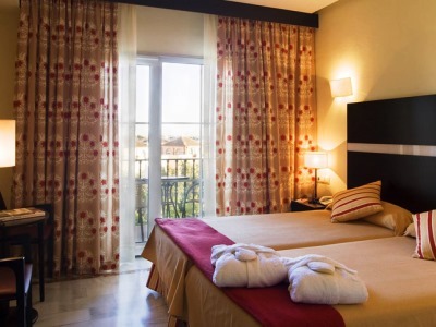 Hotel Abades Benacazon