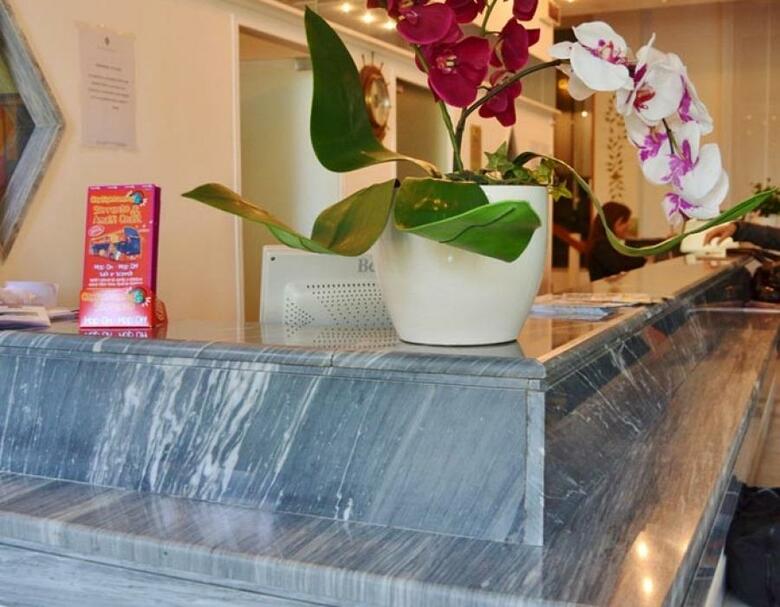 Hotel Carlton International
