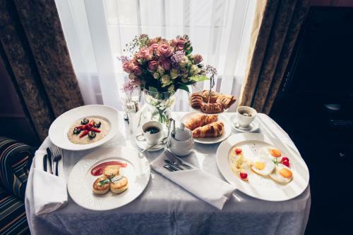 Dom Boutique Hotel By Authentic Hotels