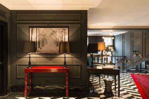 Dom Boutique Hotel By Authentic Hotels