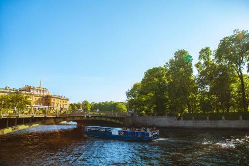 Dom Boutique Hotel By Authentic Hotels