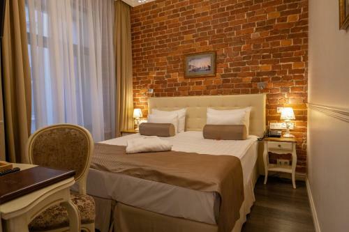 Galunov Hotel