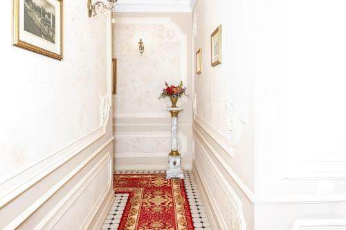 Ekaterina Hotel