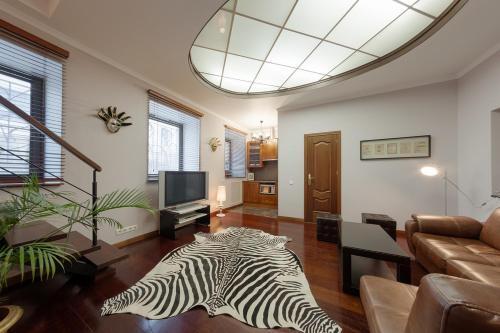 Hth24 Apartments On On Italiyanskaya 27