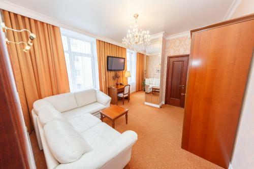 Sarov Hotel