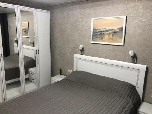 Apartment On Krymskaya 32