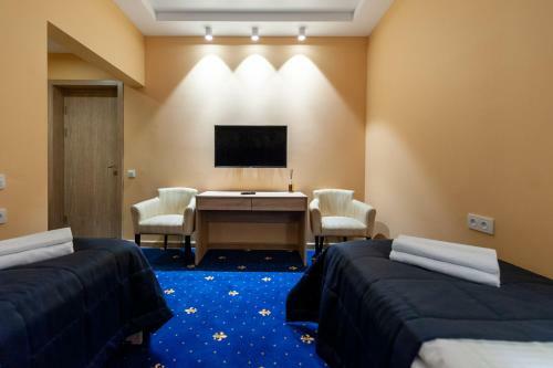 Hotel ??????