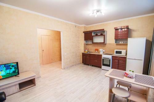 1+ Apartment On Zhitkova