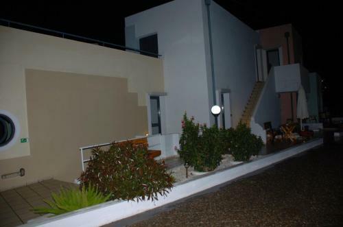Blue Sky Hotel Apartments