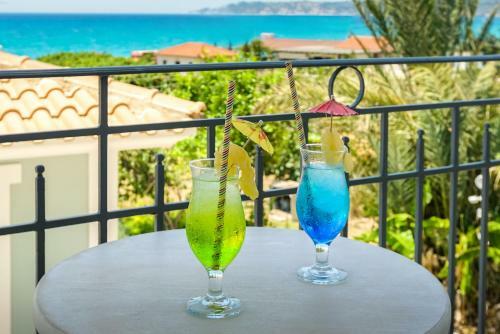 Thomatos Apartments Lourdas Beach