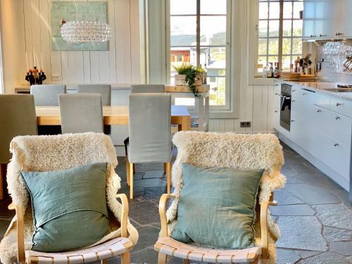 Villa �re Travel - Tottvillan