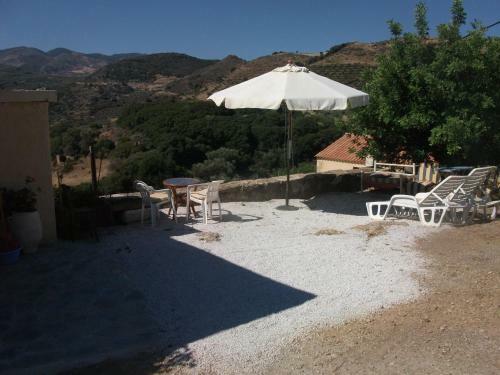 Tsikalaria Traditional Stone House