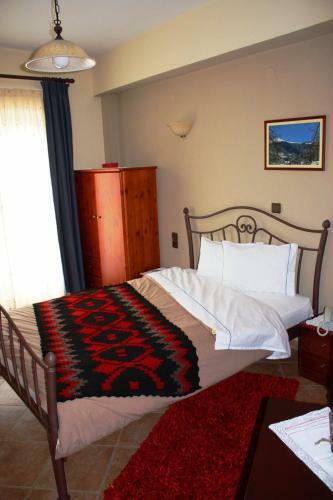 Hotel Monopati E6