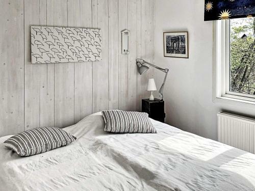 Holiday Home M�rbyl�nga II