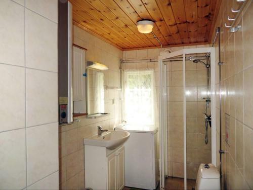 Holiday Home Lunnekullen - Vgt122