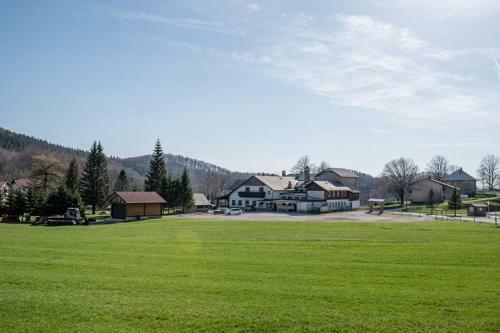 Bed & Breakfast Gostilna Lokve