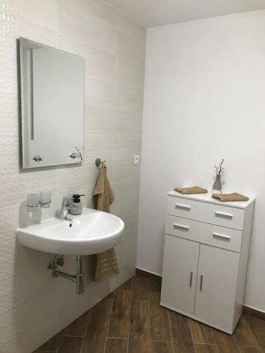 Maja Apartm�n ? 4