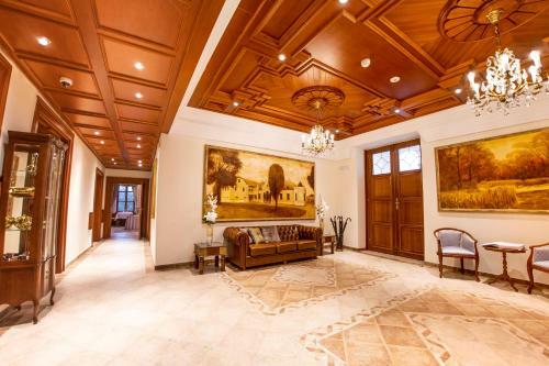 Hotel Ka?tie? Dezasse Jaslovsk� Bohunice