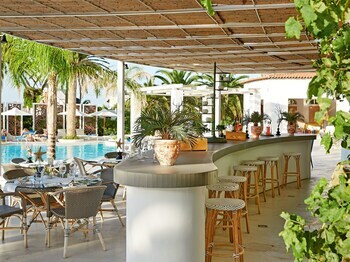 Hotel Caramel Grecotel Boutique Resort