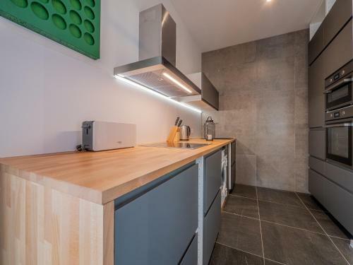 B10 Apartments The Best Location - Park & Parking
