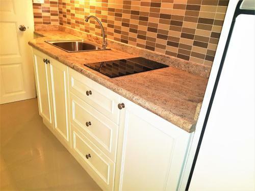 12th Floor Studio Apartment At Jomtien Beach Condominium