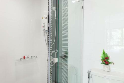 Green Home 1br Terrace, Pool, Gym Near Nice Beach