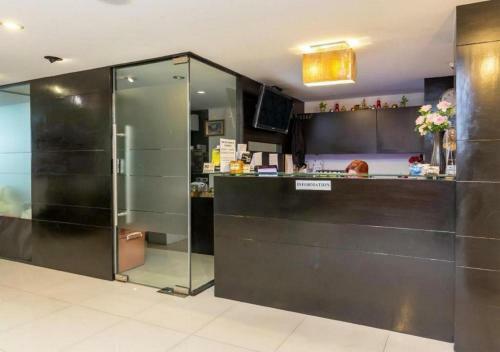 Hotel Punyapha - 5 Mins From Beach