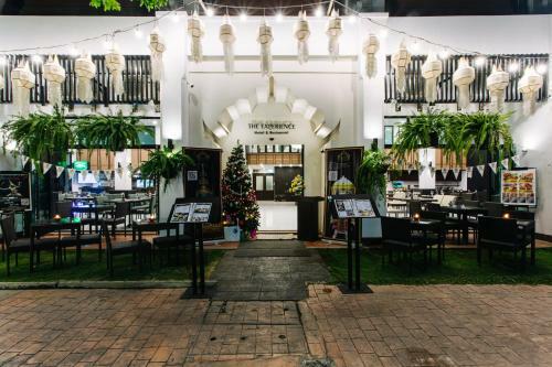 Hotel The Experience Walking Street Chiang Mai