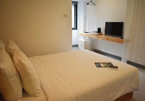Loyy Hotel
