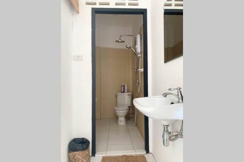 Basic&cozy Townhouse Close To Nimman And Old Town