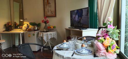 Asiastique Housing Home Studio
