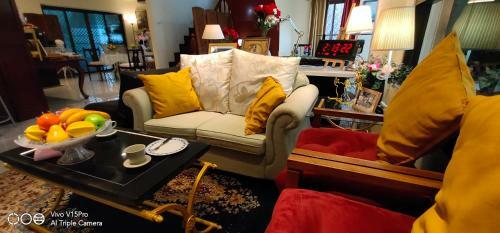 Asiastique Housing Home Studio