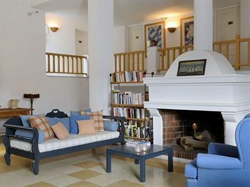Hotel Lefkes Village