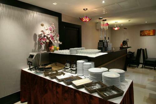 Hotel Leelawadee Modern Resort Huaykwang