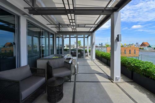 Hotel Riva Arun Bangkok