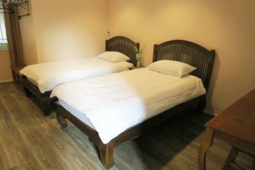 Hostal The Grand Palace Hostel