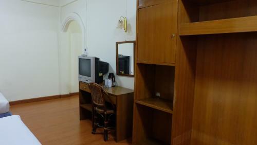 Posada Business Inn