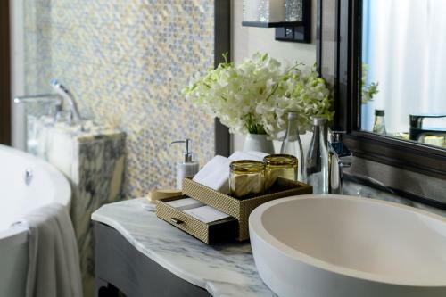 Intercontinental Phuket Resort, An Ihg Hotel