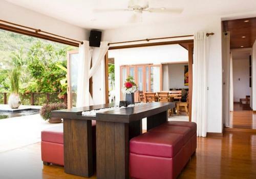 3 Bedroom Villa Kai Muk