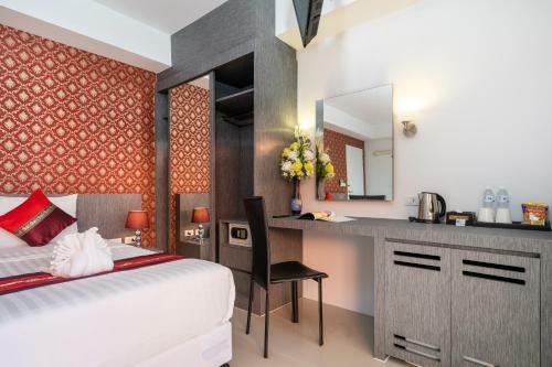 Hotel The Thames Pool Access Resort & Villa