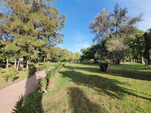 Apartamento Apt Moderne Face Au Parc Et Au C?ur de La Marsa