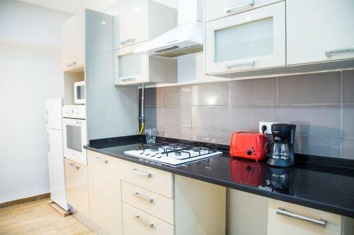 Apartamento Apt Moderne Face Au Parc Et Au C?ur de La Marsa