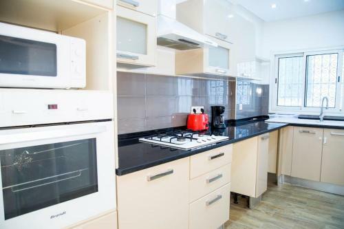 Apartamento Apt Moderne Face Au Parc Et Au C?ur de La Marsa