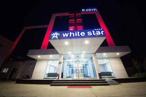 White Star Hotel