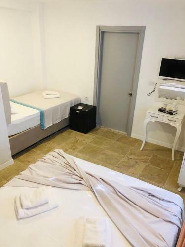 Hotel Alacatibutikotelim