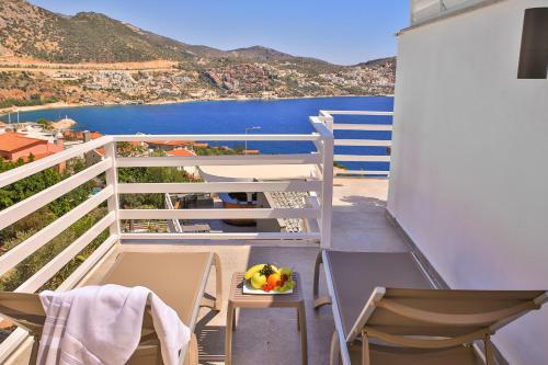 Kalkan Saray Suites Hotel