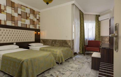 Hotel Club Akman Beach